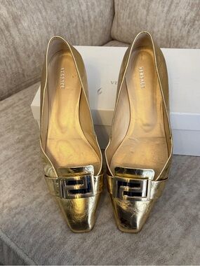 Versace Ballerina Gold Metallic Flats; size 39 1/2